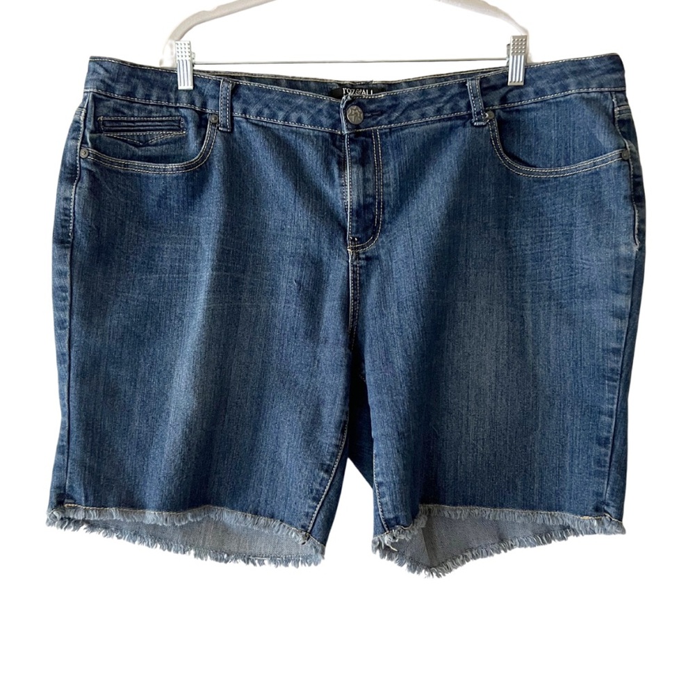Roz & Ali Women’s Denim Frayed Hem Shorts